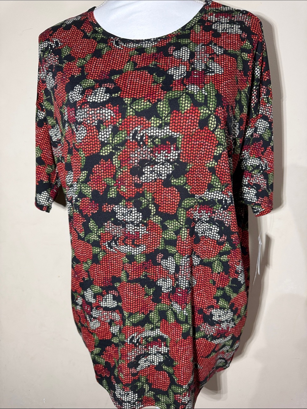 LuLaRoe Disney Irma Red Floral Short Sleeve Tunic